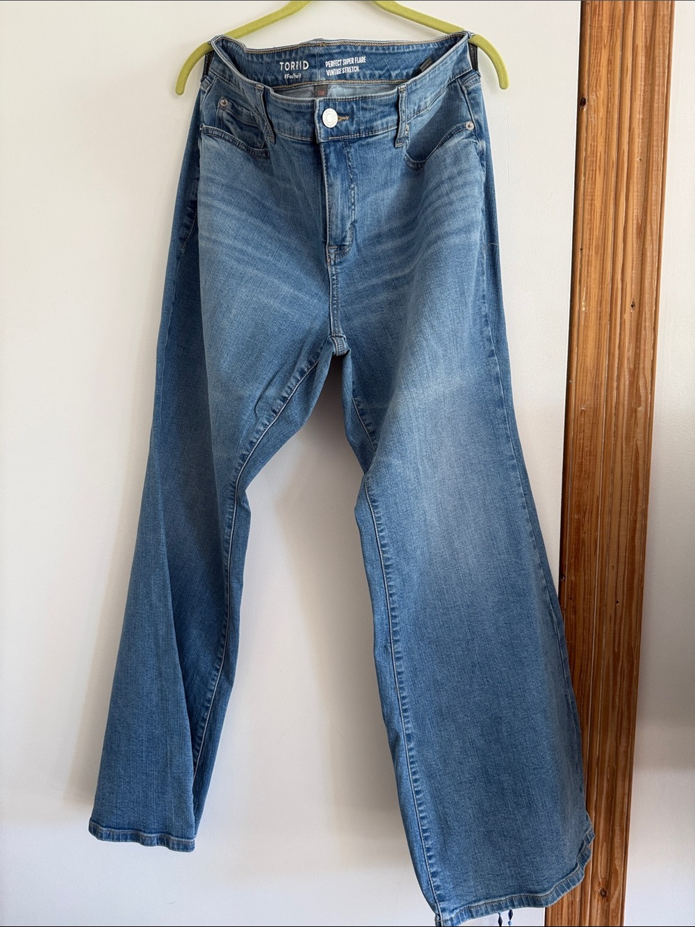torrid Men’s Light Blue Bootcut Jeans